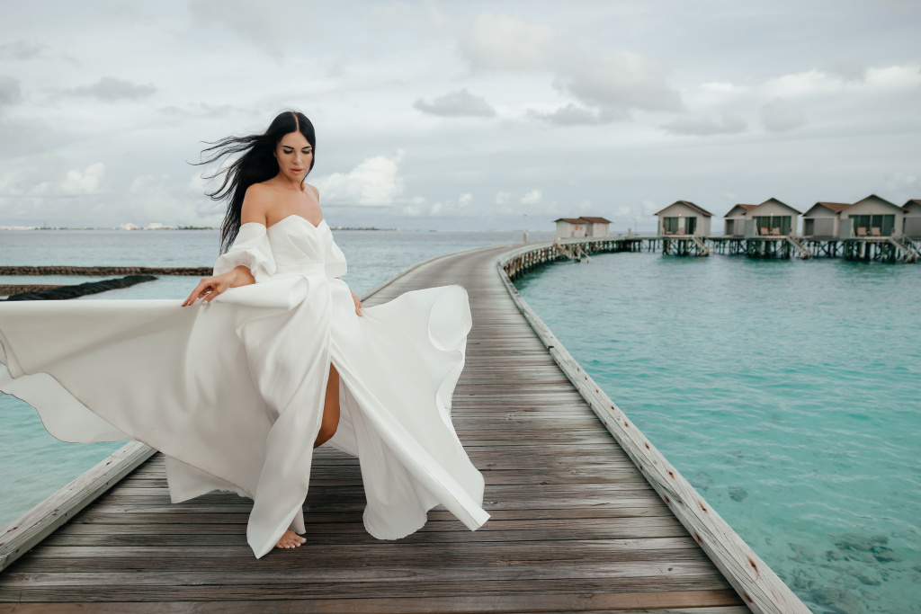 Платье для свадьбы на Мальдивах