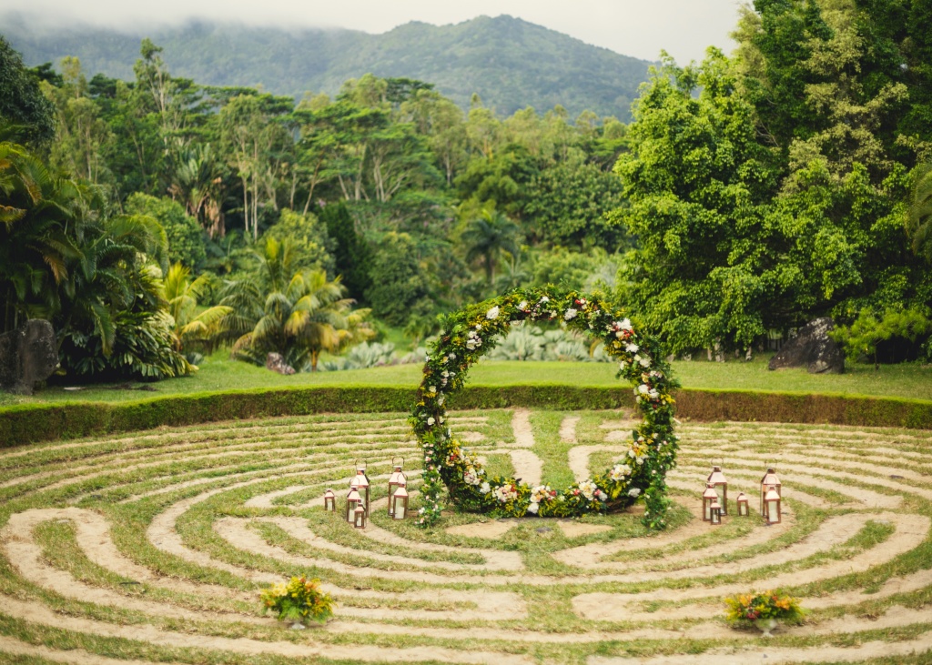 Свадебная церемония на Маврикии в прохладе гор и джунглей