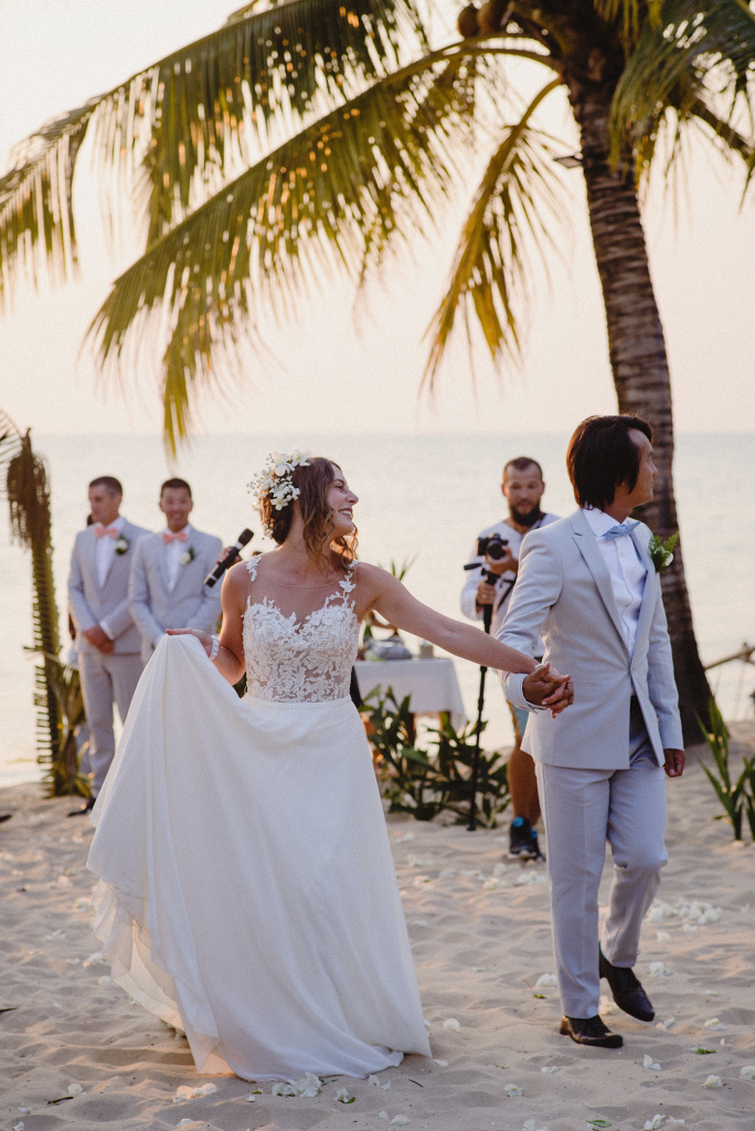 Wedding on the island