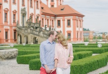 Engagement shoots in Prague