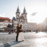 Вита и Женя - фотосессия на Карловом мосту в Праге